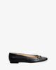 Skórzane balerinki czarne z kwadratowym czubkiem.