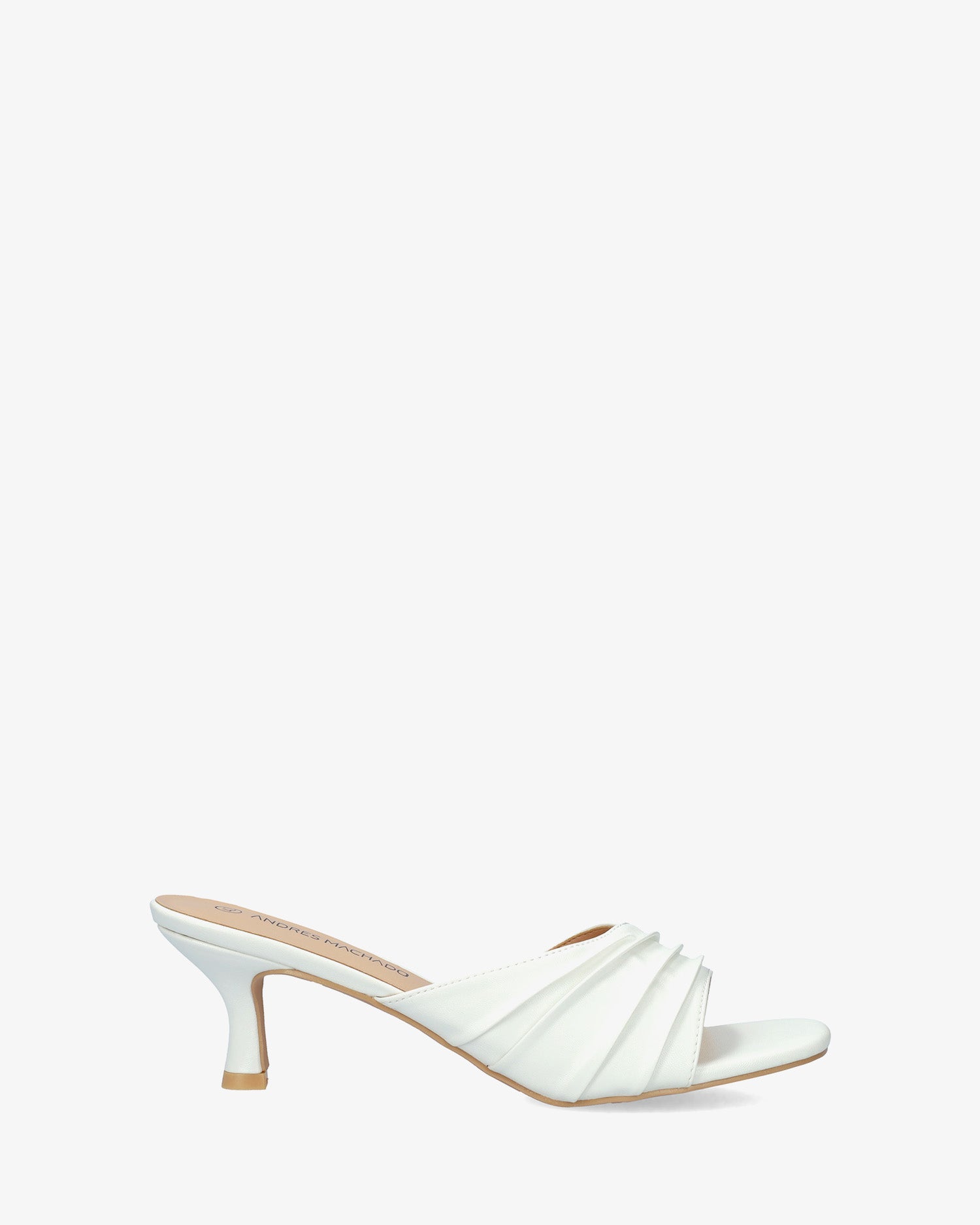 White soft mules with kitten heel