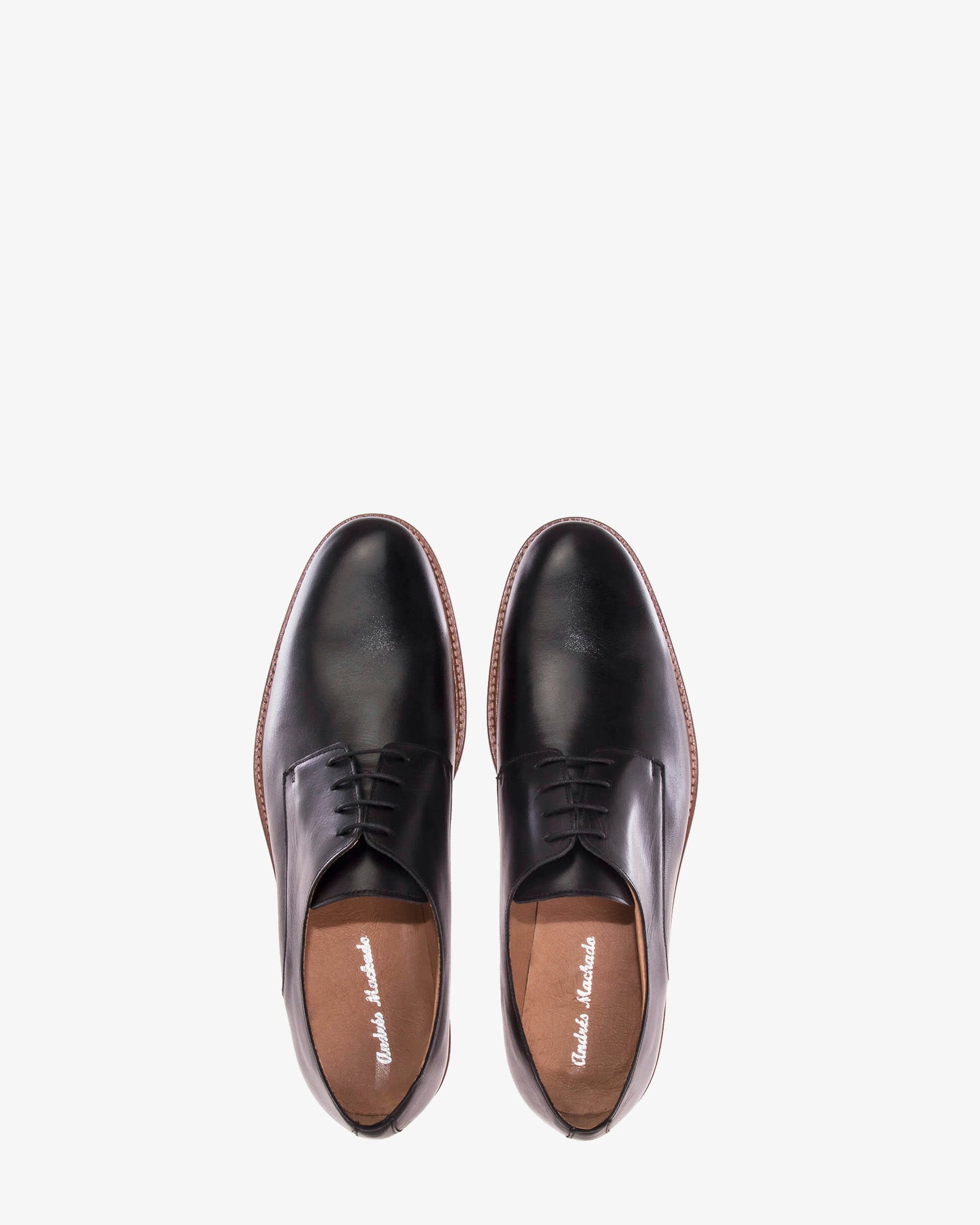 Zapato en cuero negro