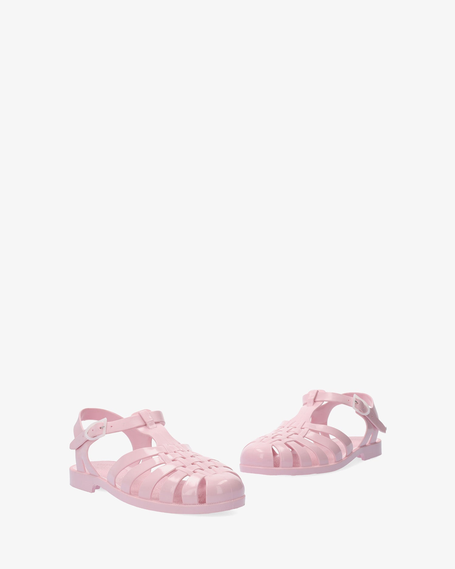 Water sandals in pink
