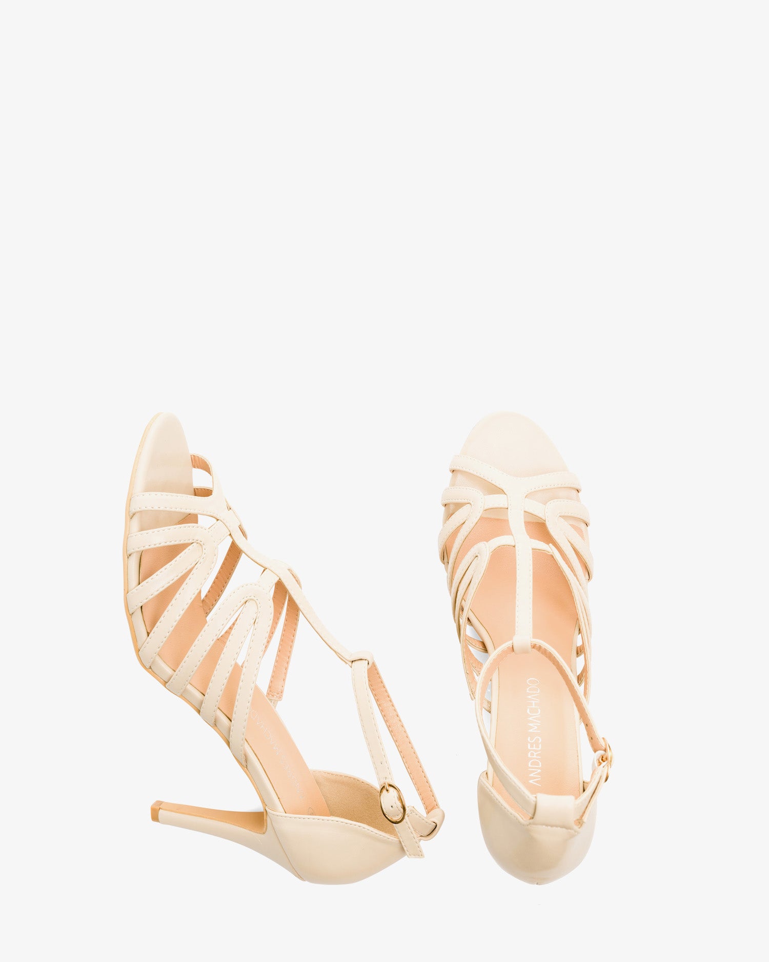 Sandalias en soft color crema con tacón