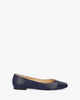 Ballerinas aus lederimitat in marineblau