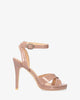 Lack-sandale nude mit hohem absatz
