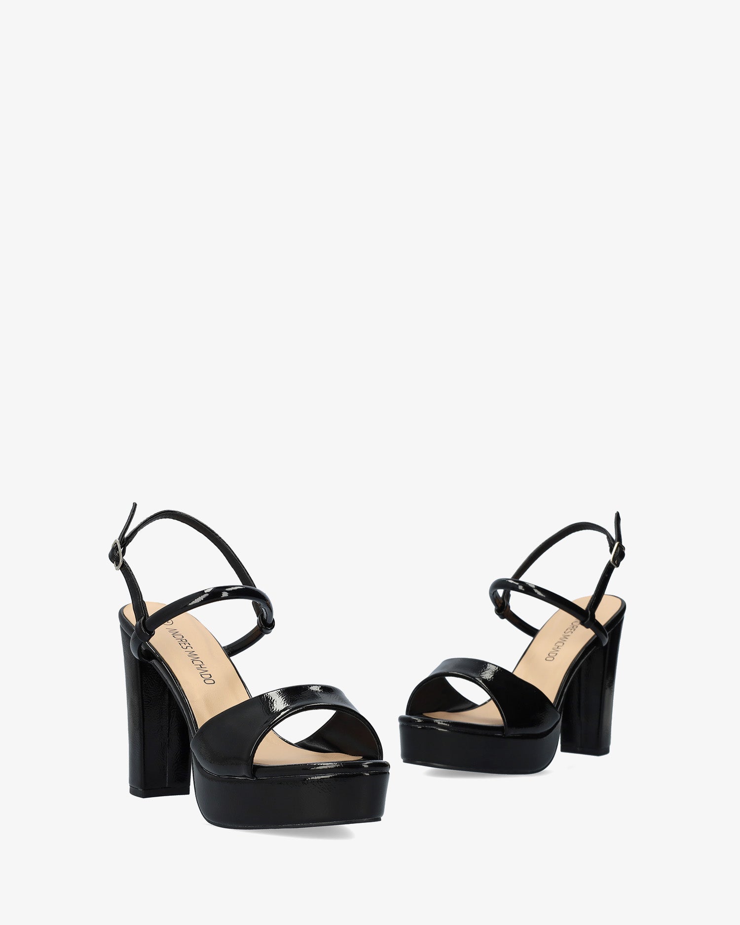 Sandale en vernis noir à talon large et haut