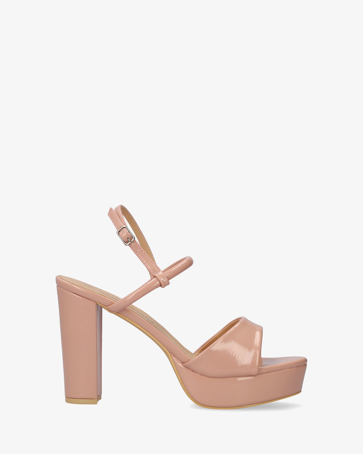 Sandale en vernis nude à talon large et haut