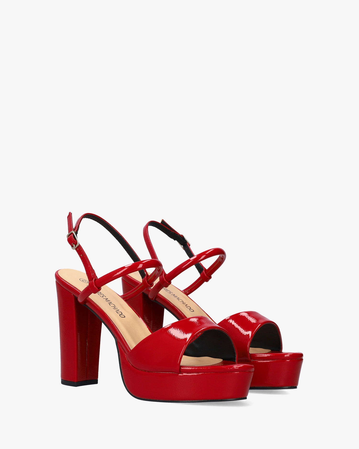Sandale en vernis rouge à talon large et haut