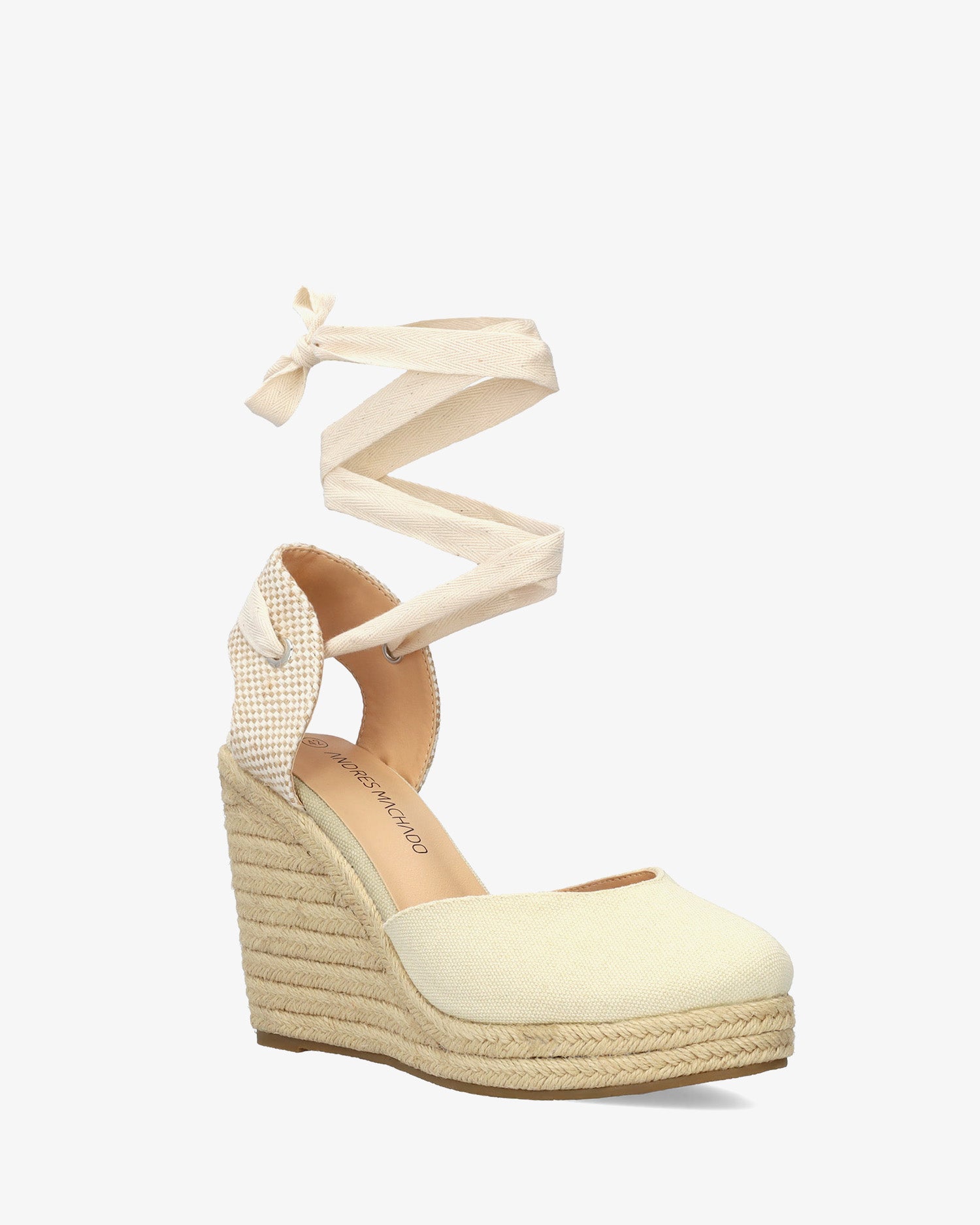 Sandale à talon compensé crème et lacets ajustables