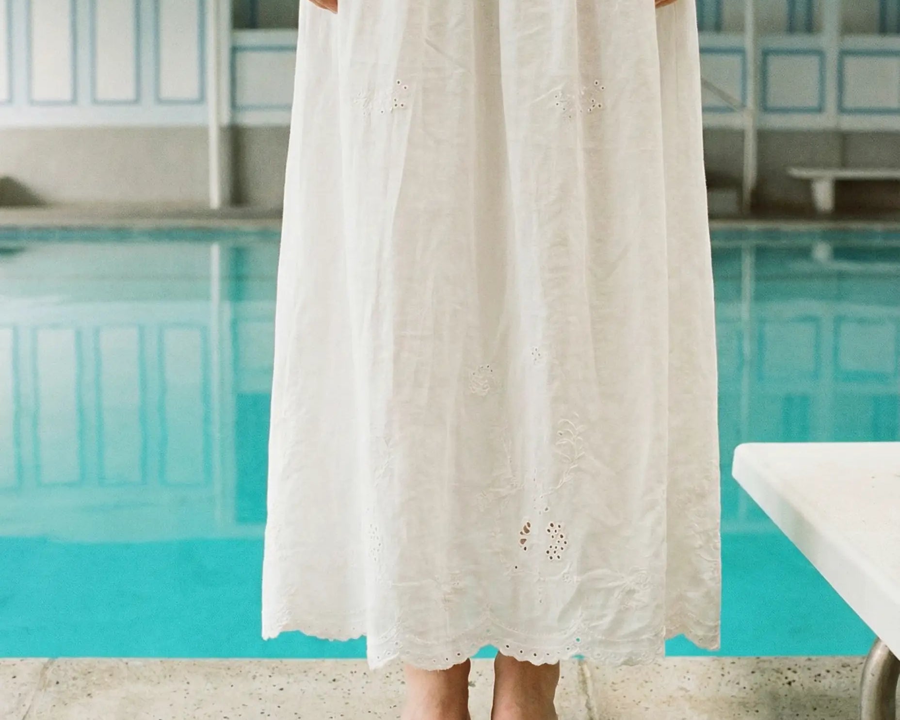 Sandalia plana en soft crema