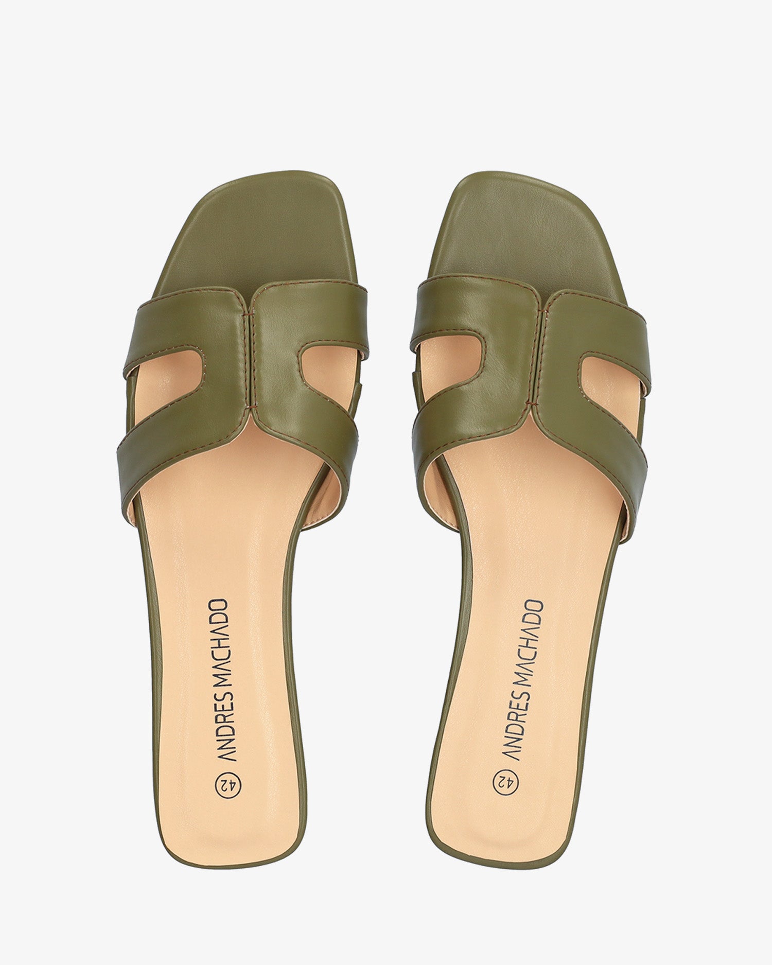 Sandalia plana en soft kaki