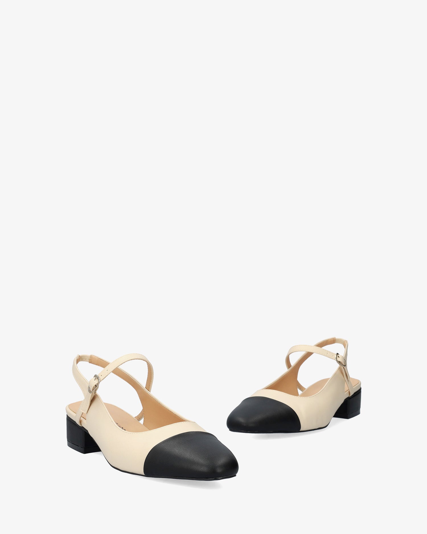 Salón destalonado punta redondeada en soft blanco