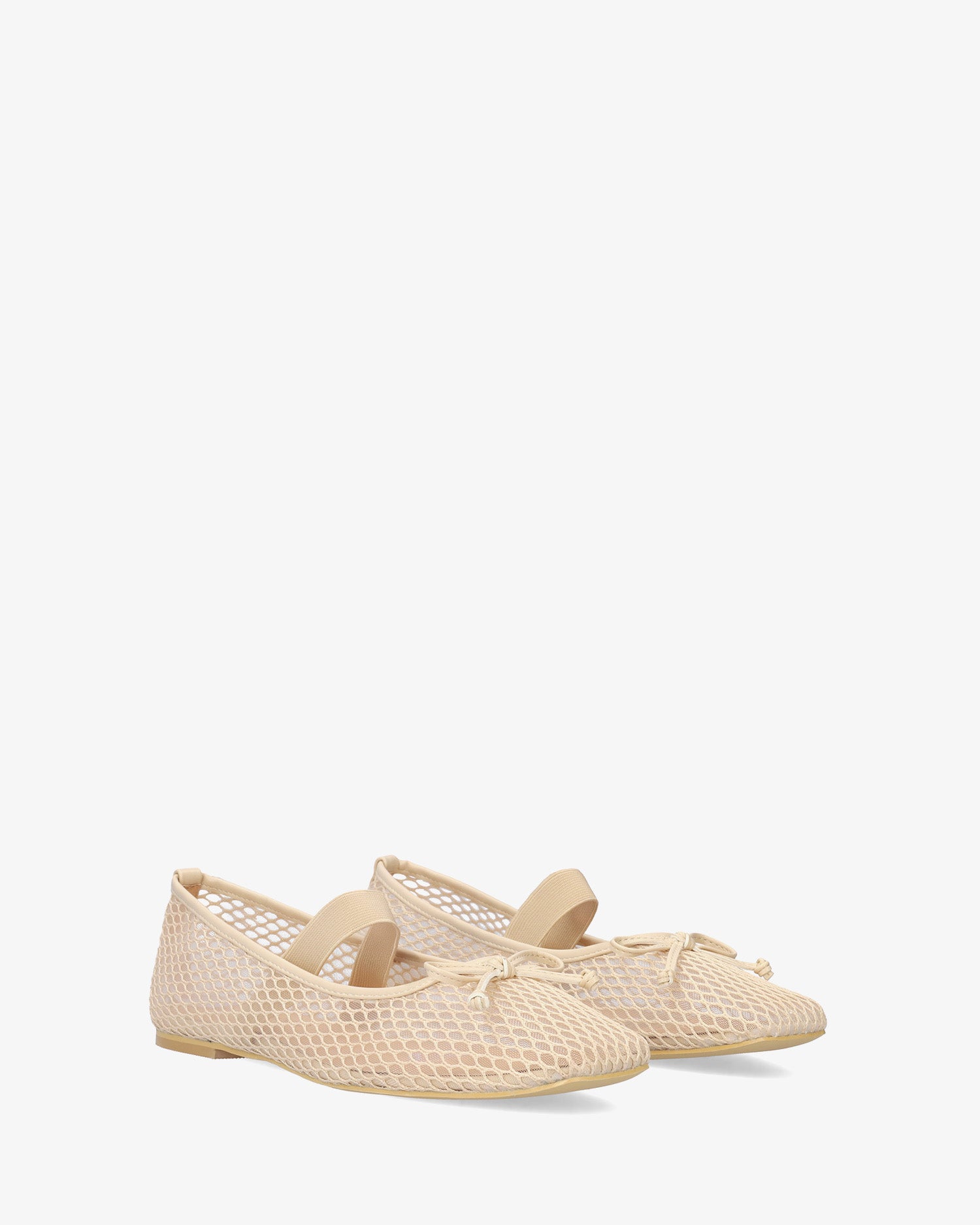 Bailarina plana en rejilla crema