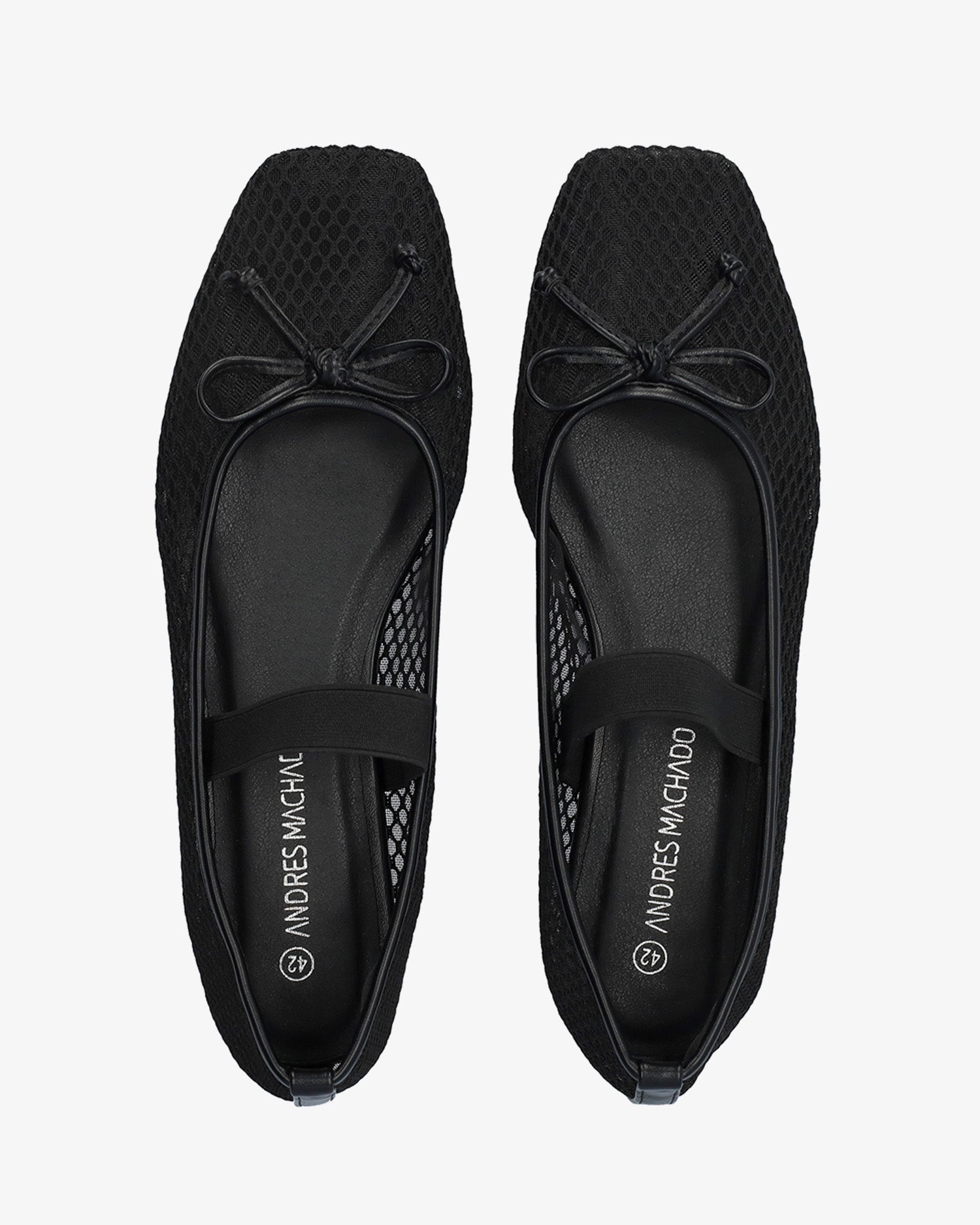 Bailarina plana en rejilla negro