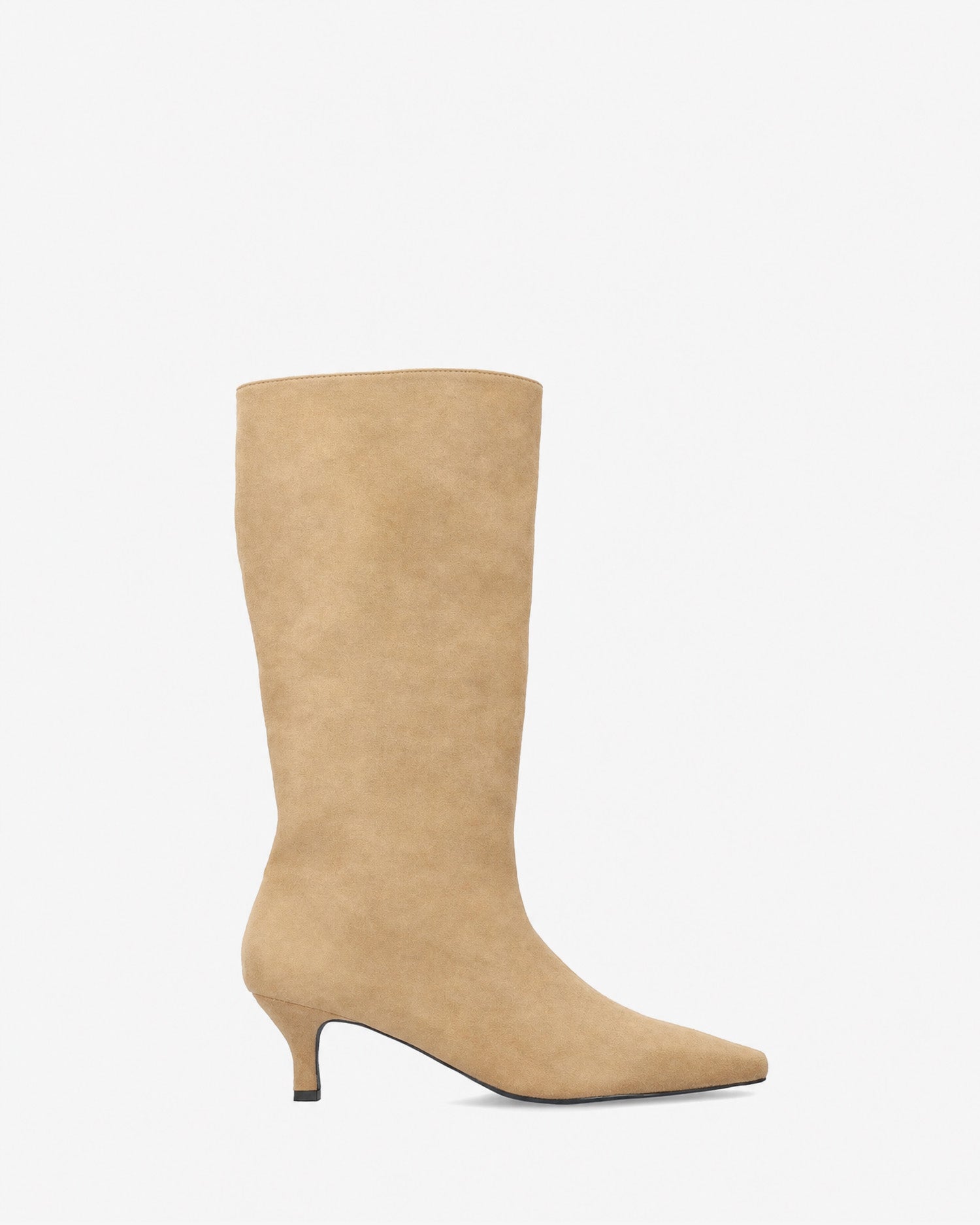 Bota de caña media en símil ante beige