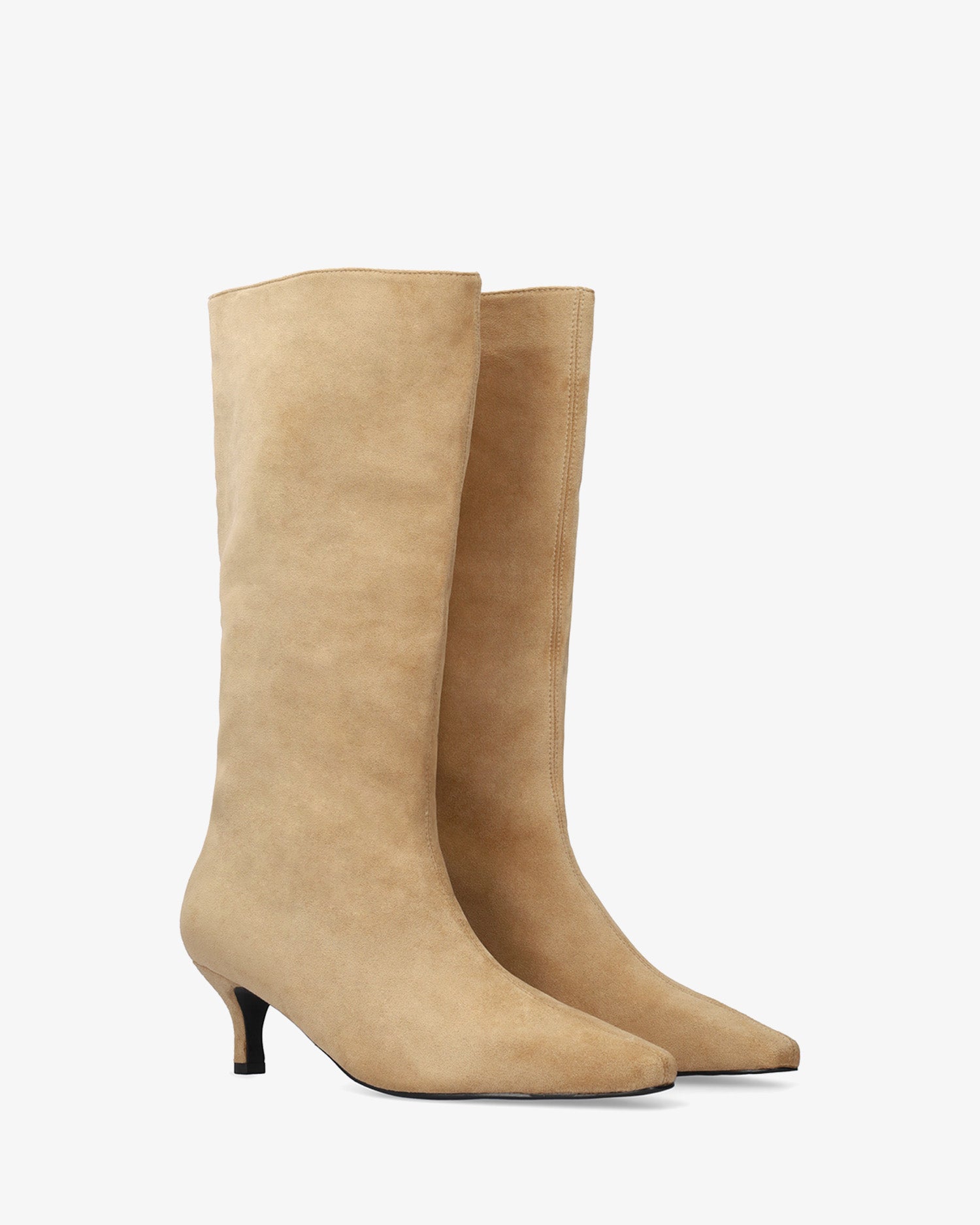 Bota de caña media en símil ante beige
