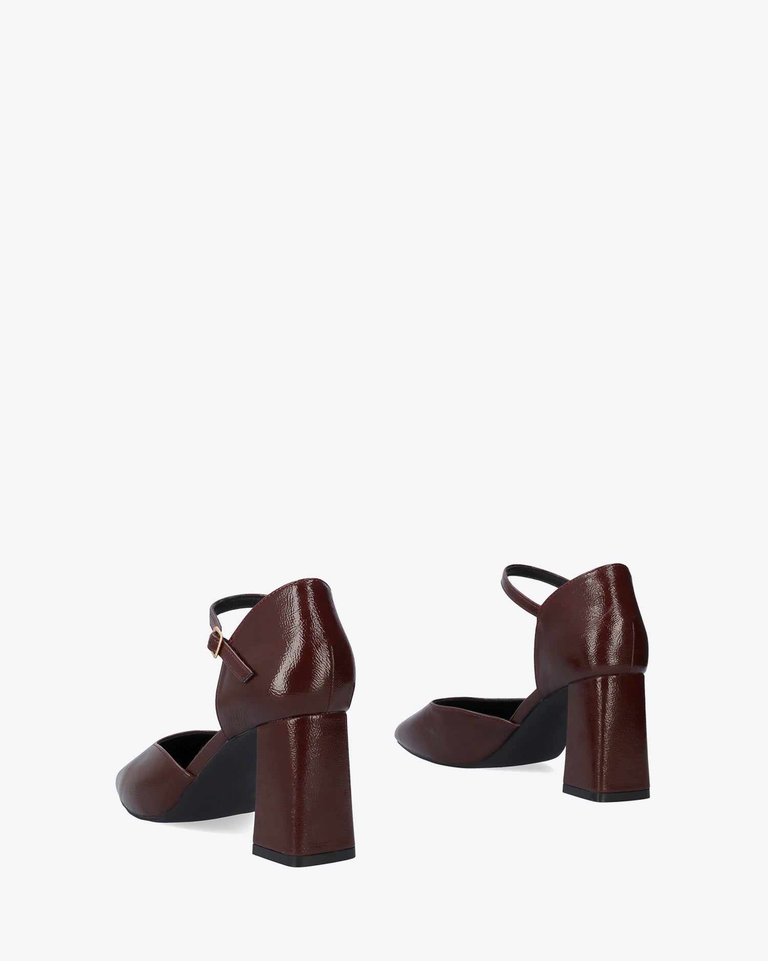 Pumps aus bordeauxfarbenem Lackleder 