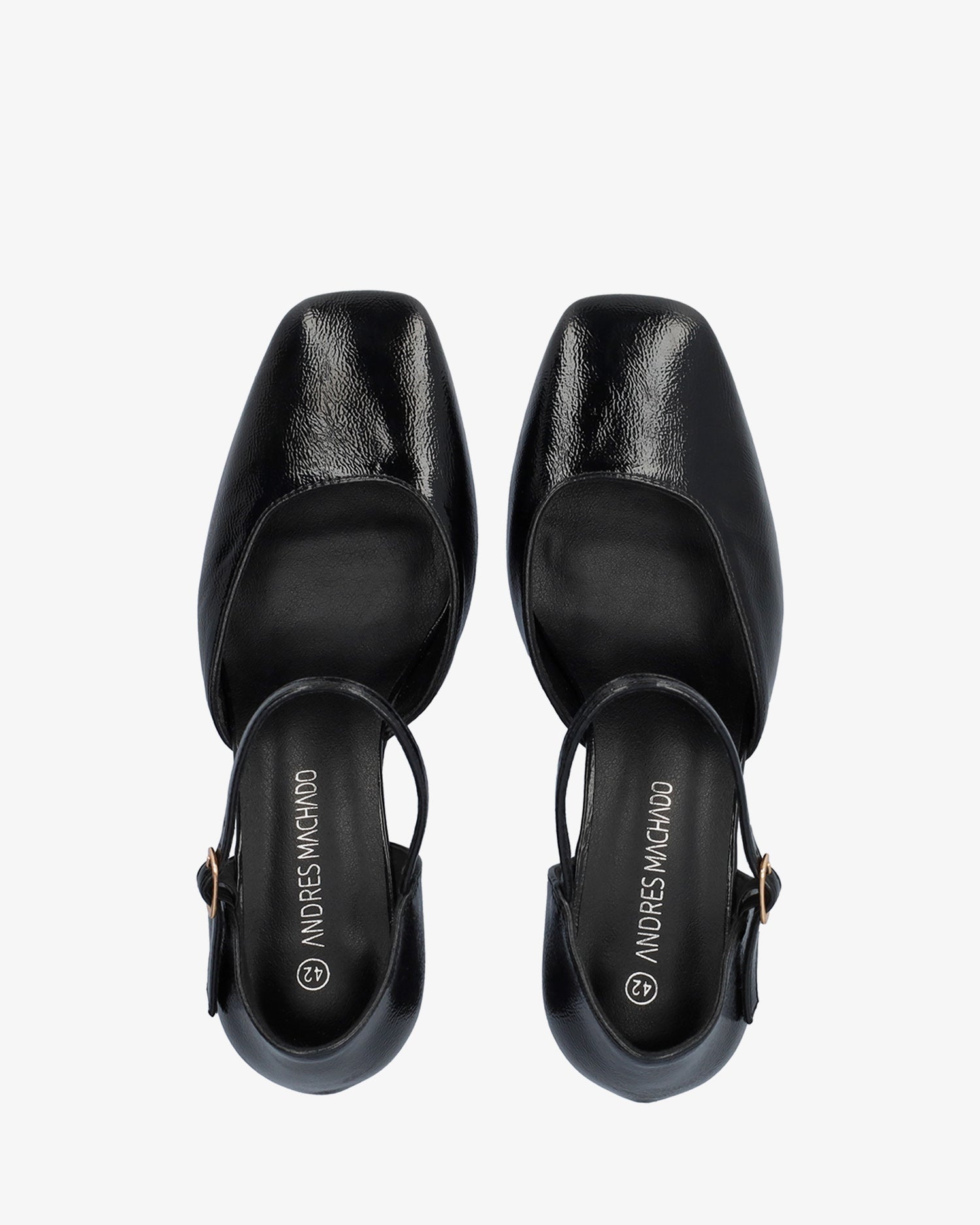 Pumps aus schwarzem Lackleder 