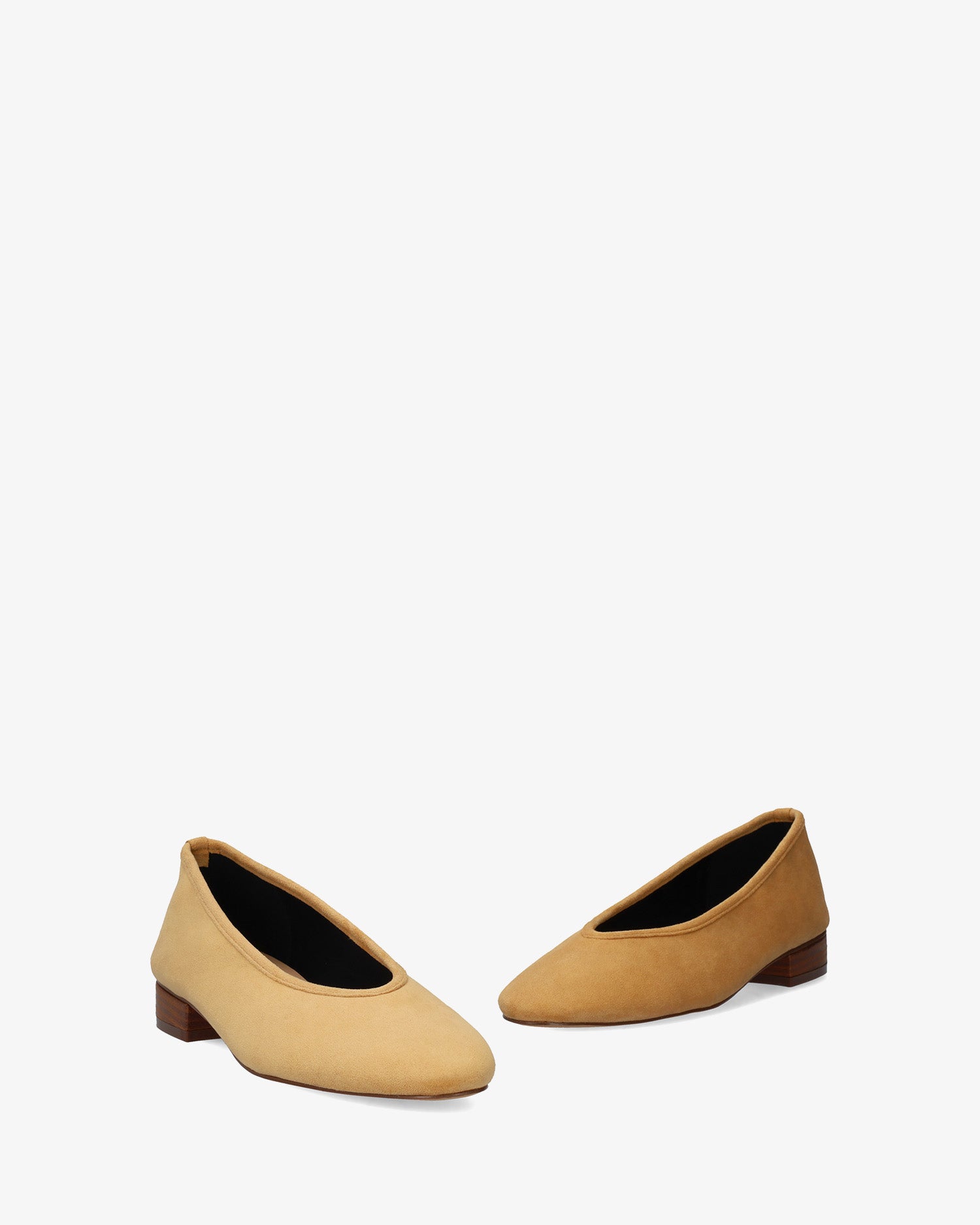 Ballerine en suédine sable 
