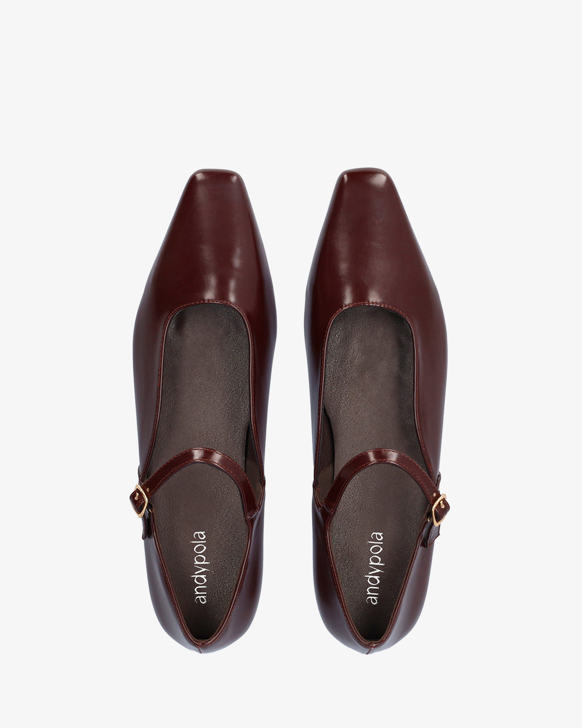 Flat ballerina in burgundy soft leather 