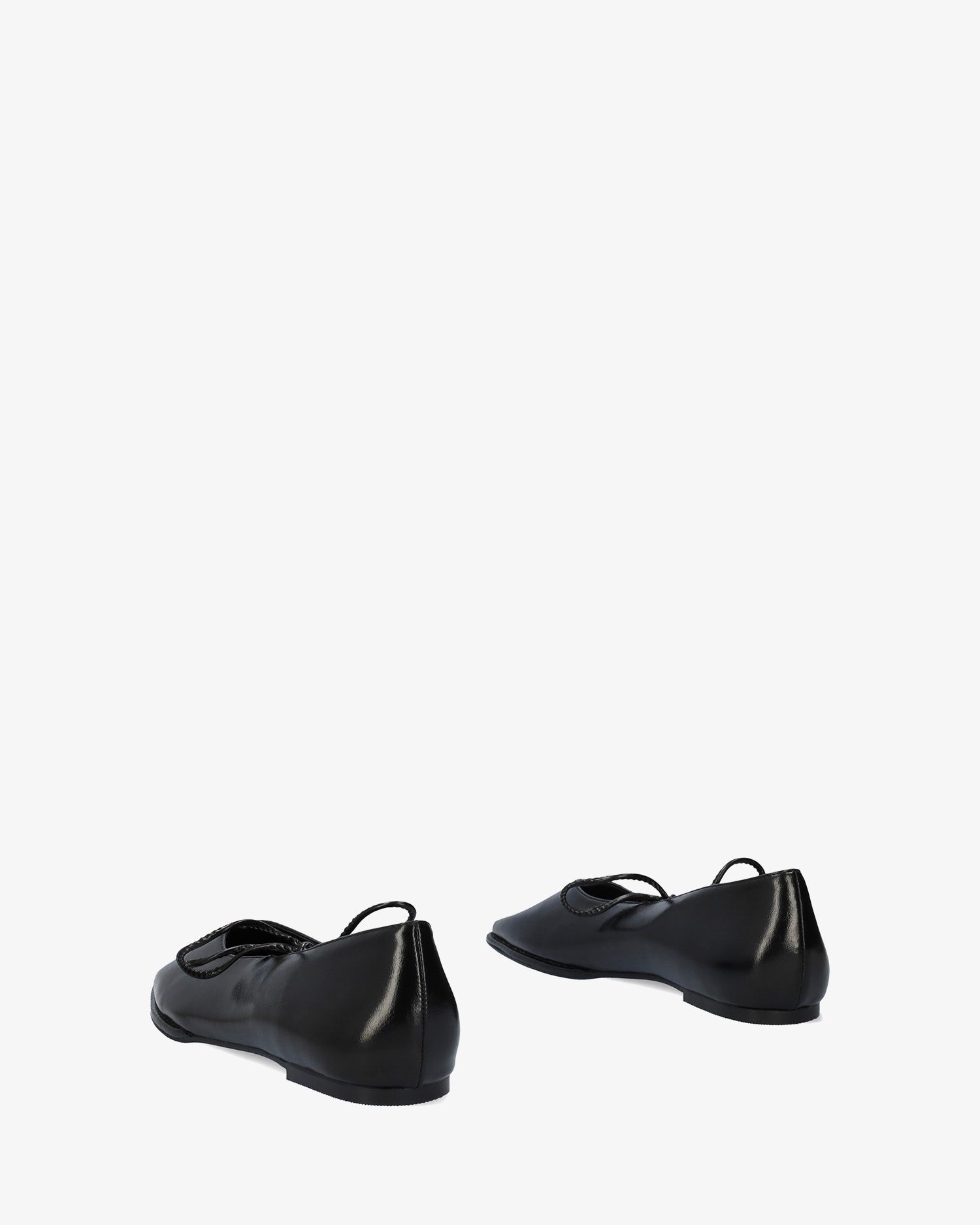 Flache Ballerina aus schwarzem Soft-Satin 