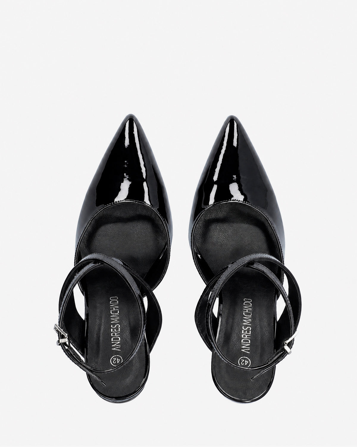 Offener Pumps aus schwarzem Lackleder mit Absatz 