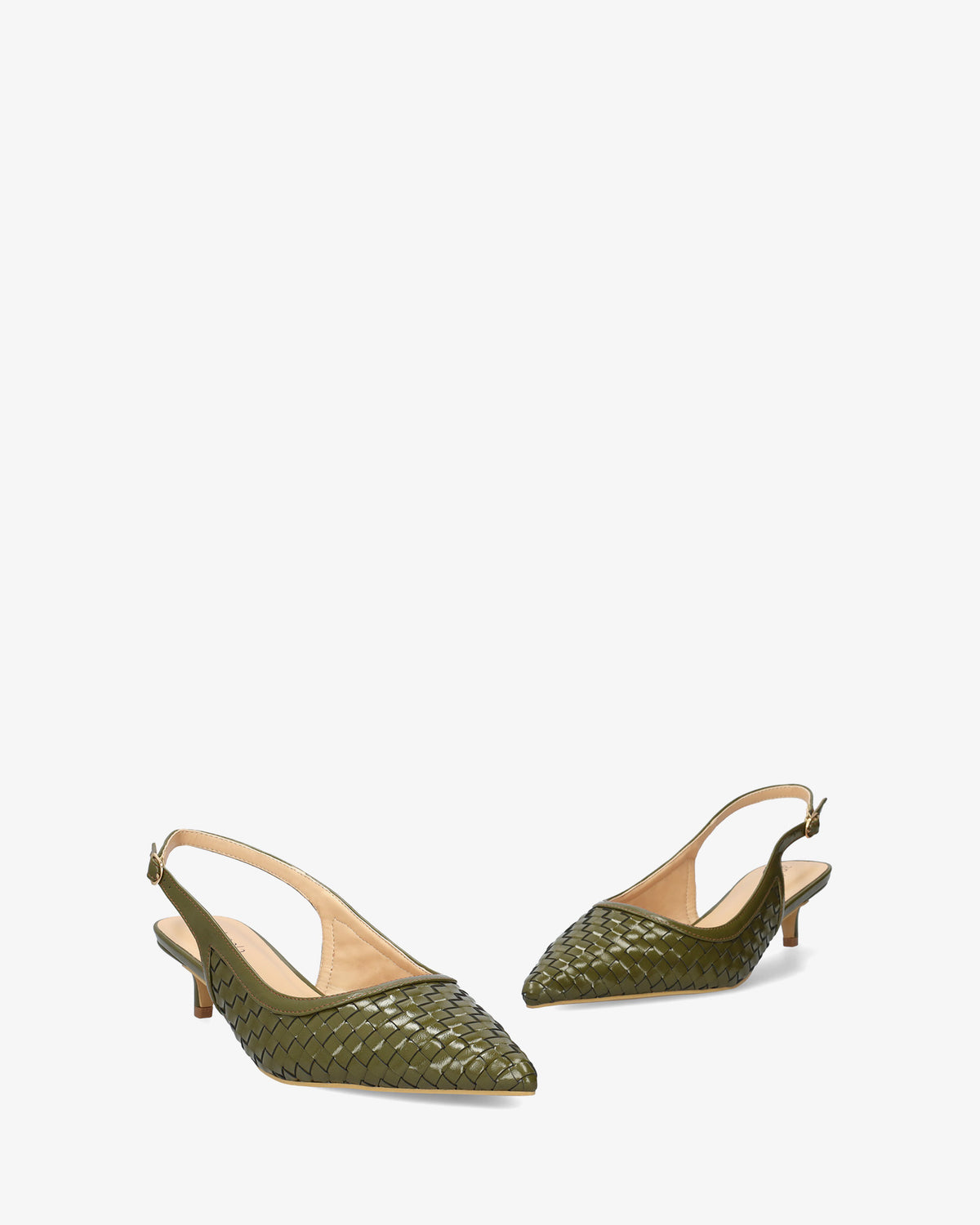 Backless court shoe in khaki braided soft leather 