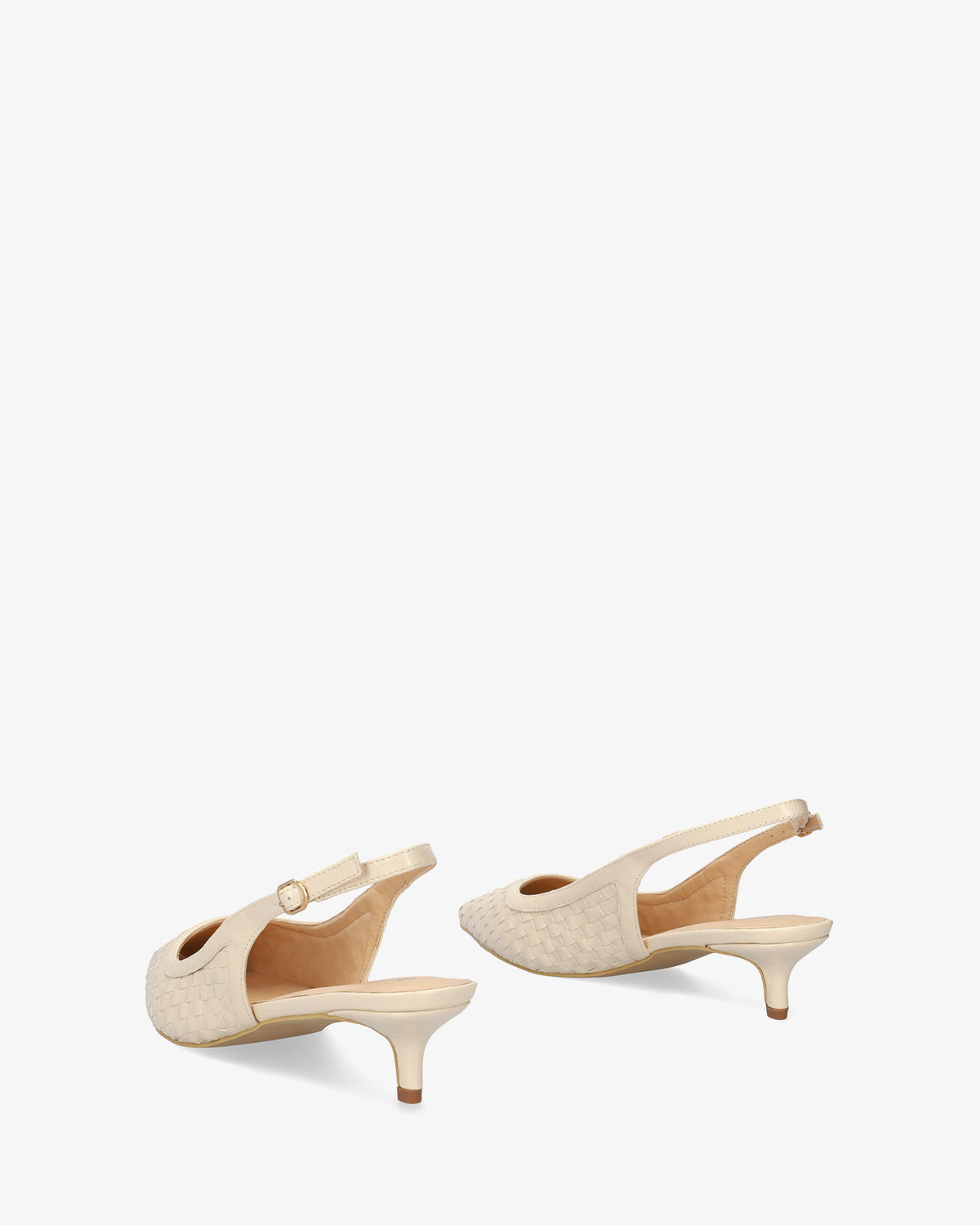 Open-back court shoe in ivory woven soft leather 