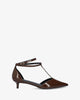Zapato Salomé con tacón kitten en charol marron