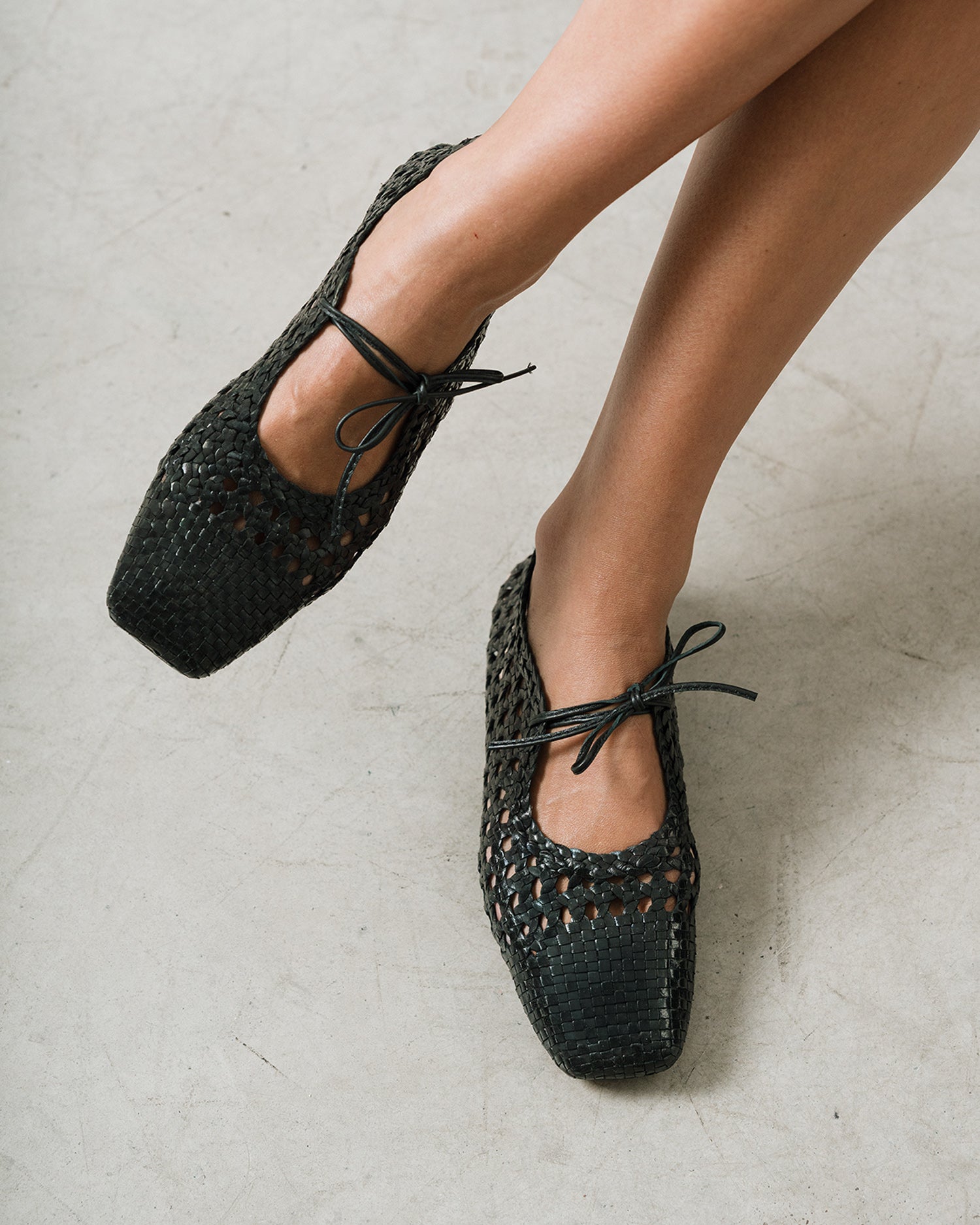 Ballerine plate en maille couleur noir