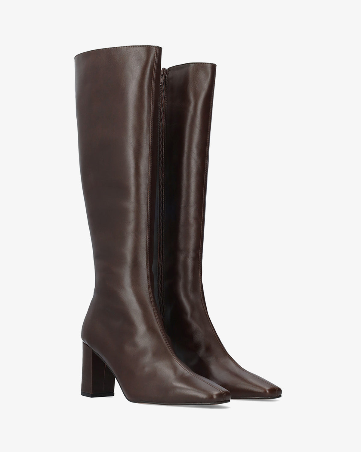Hoher Stiefel mit Absatz aus braunem Leder 
