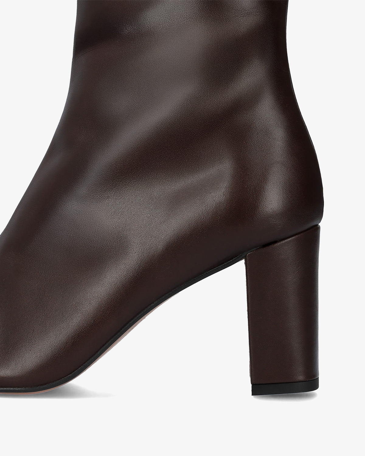 Hoher Stiefel mit Absatz aus braunem Leder 