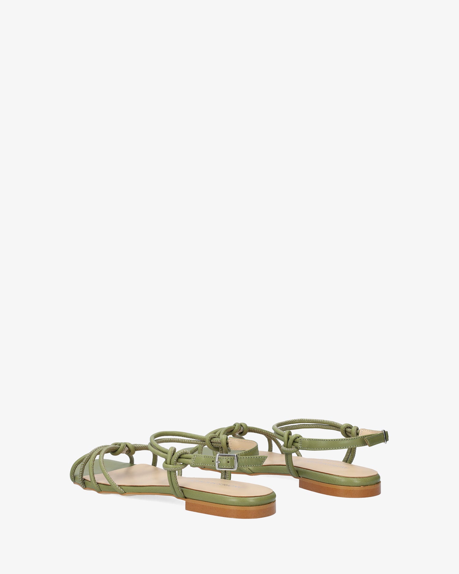 Sandalia plana en piel kaki