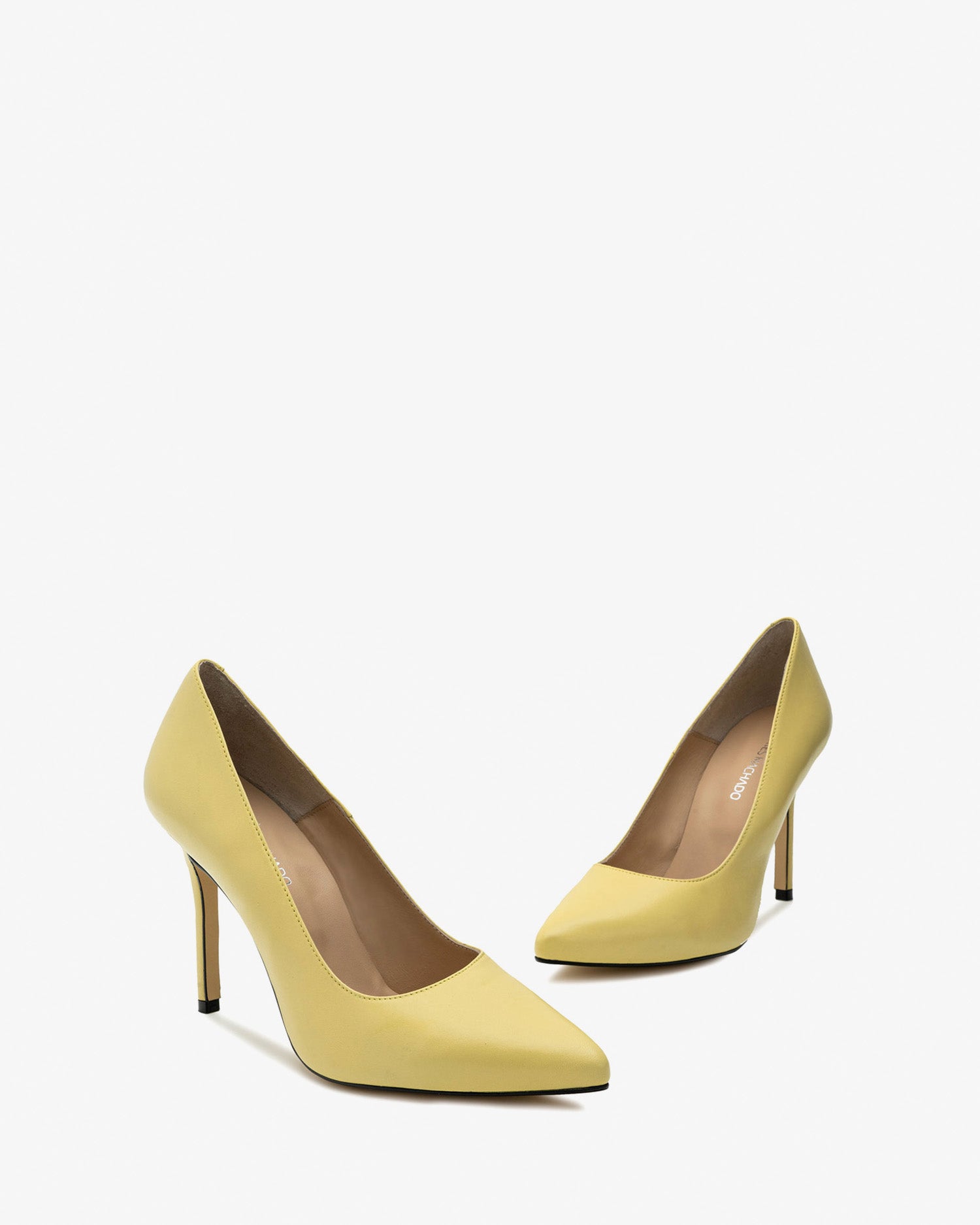 Sapato de salto em pele amarelo