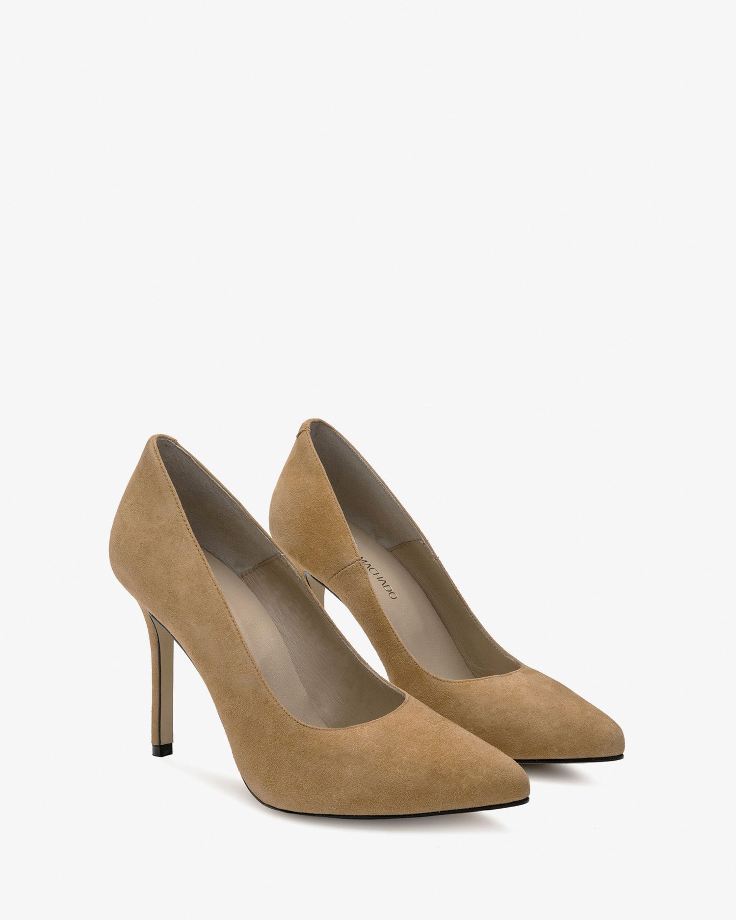 Heeled shoes in camel suede