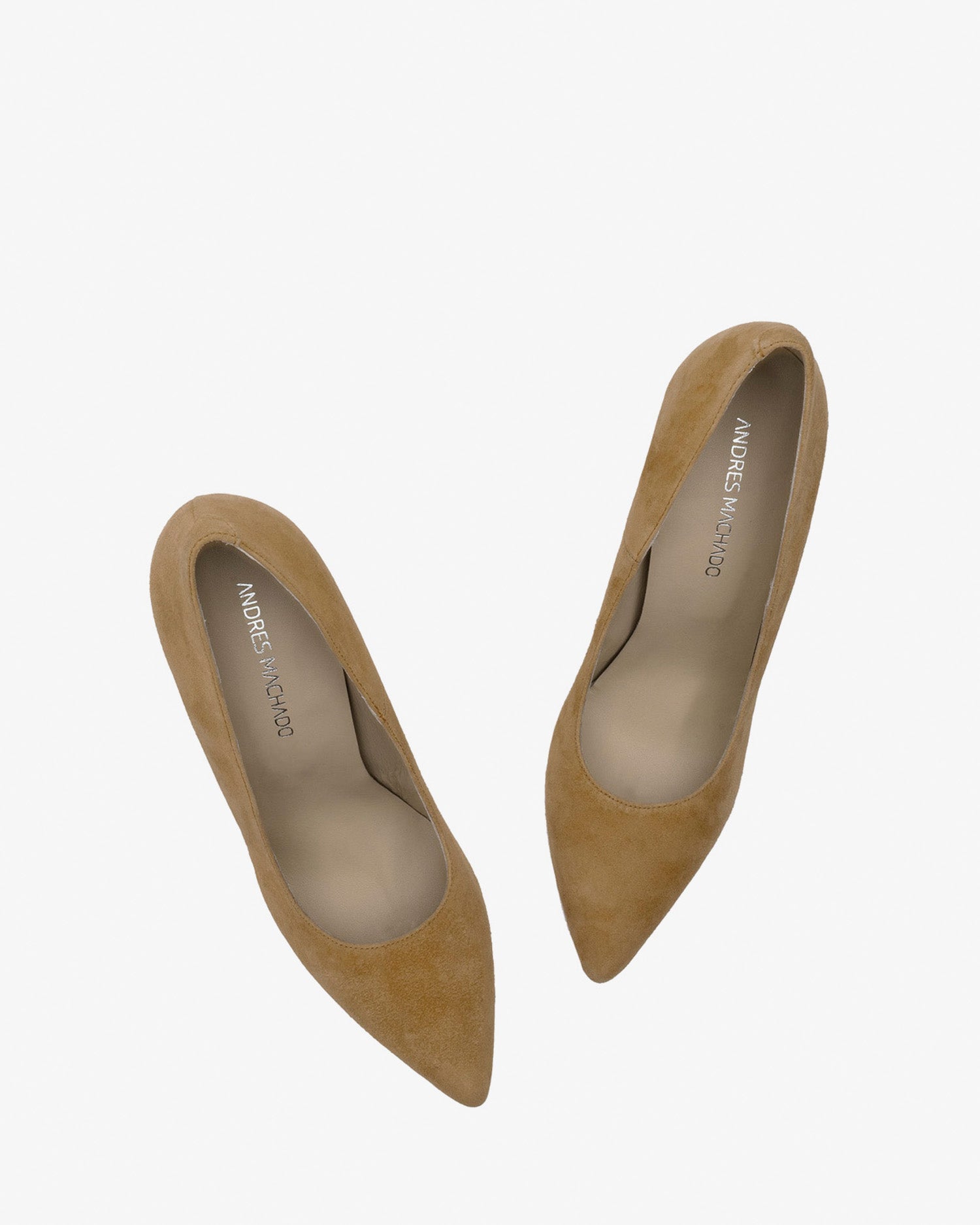 Heeled shoes in camel suede