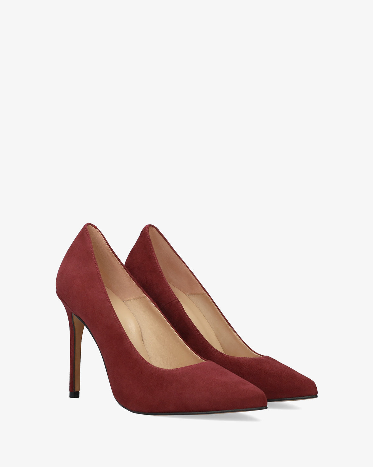 Heeled shoes in burgundy suede