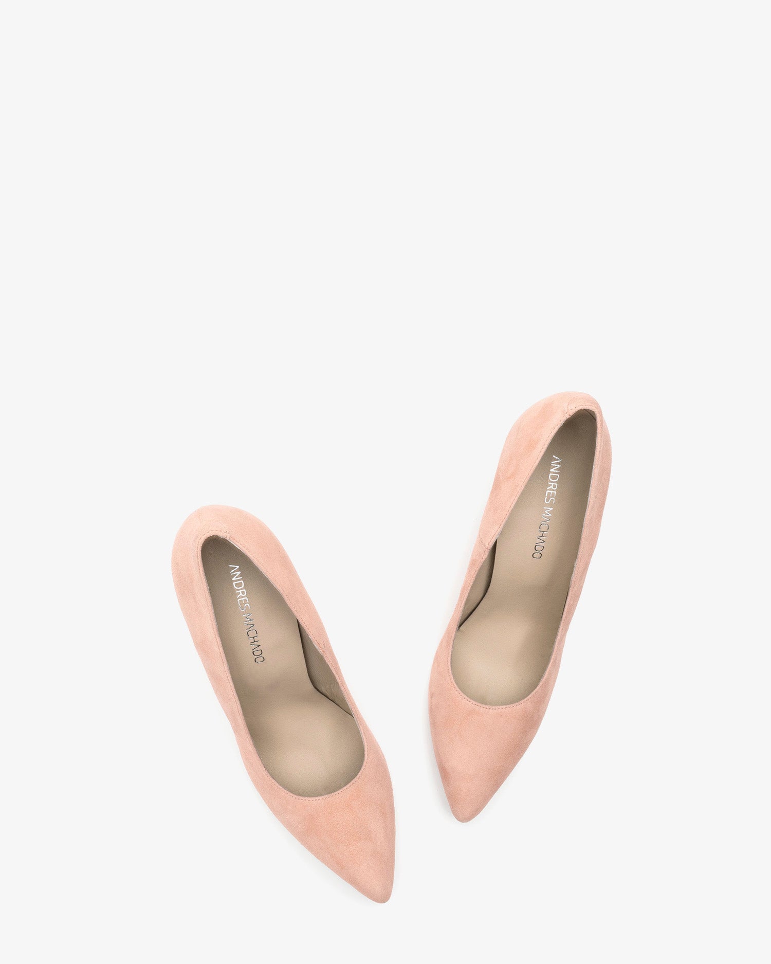 Heeled shoes in pink suede