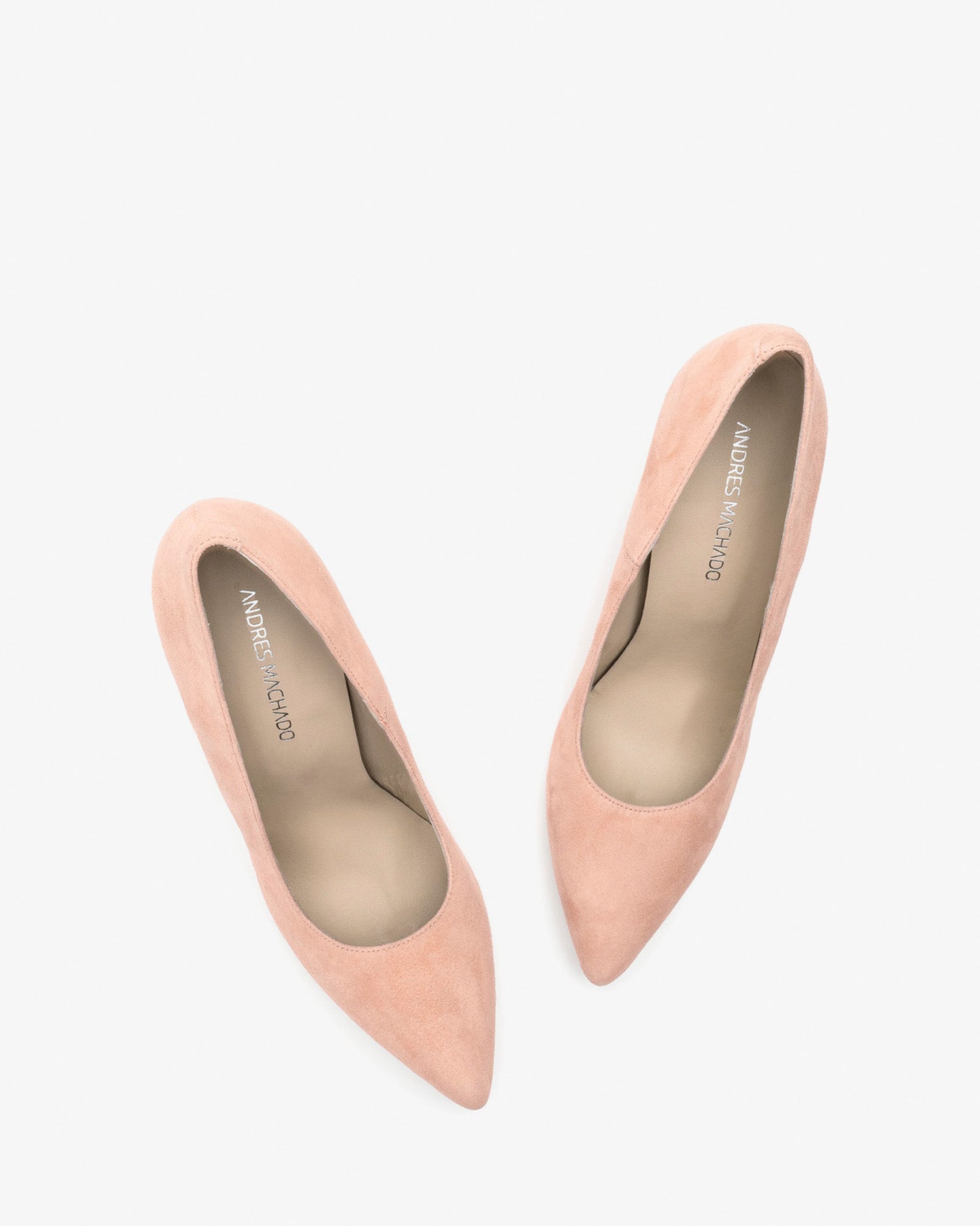 Heeled shoes in pink suede