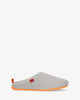 Spring/ summer unisex slippers in gray mesh with orange outsole