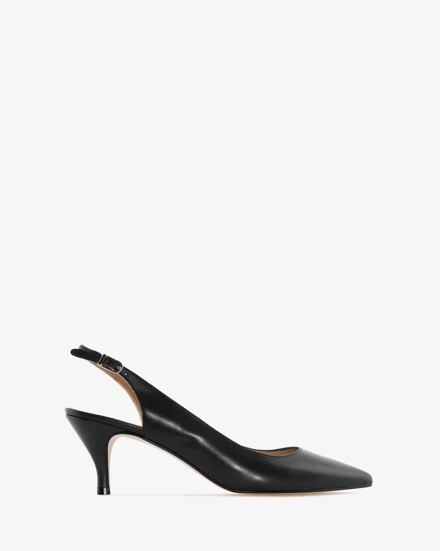 Fine toe slingback shoes in black leather