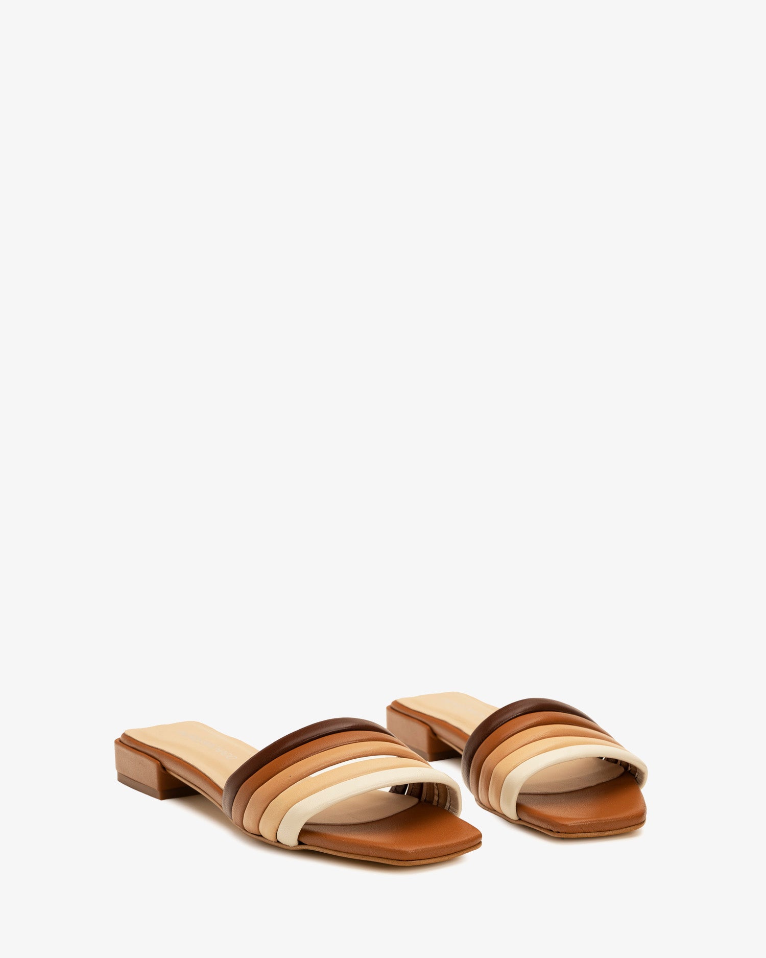 Sandalia pala en piel multicolor