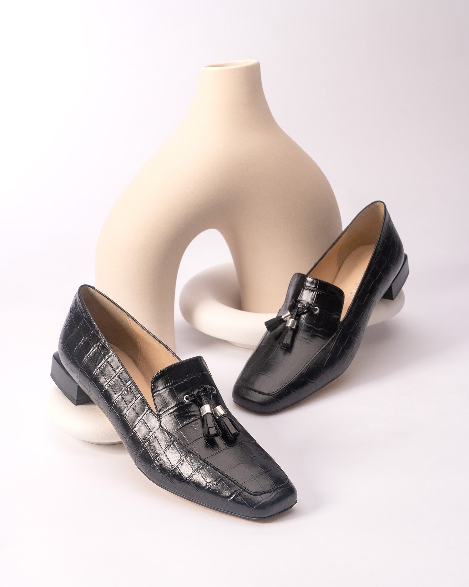 Mocasín piel coco negro