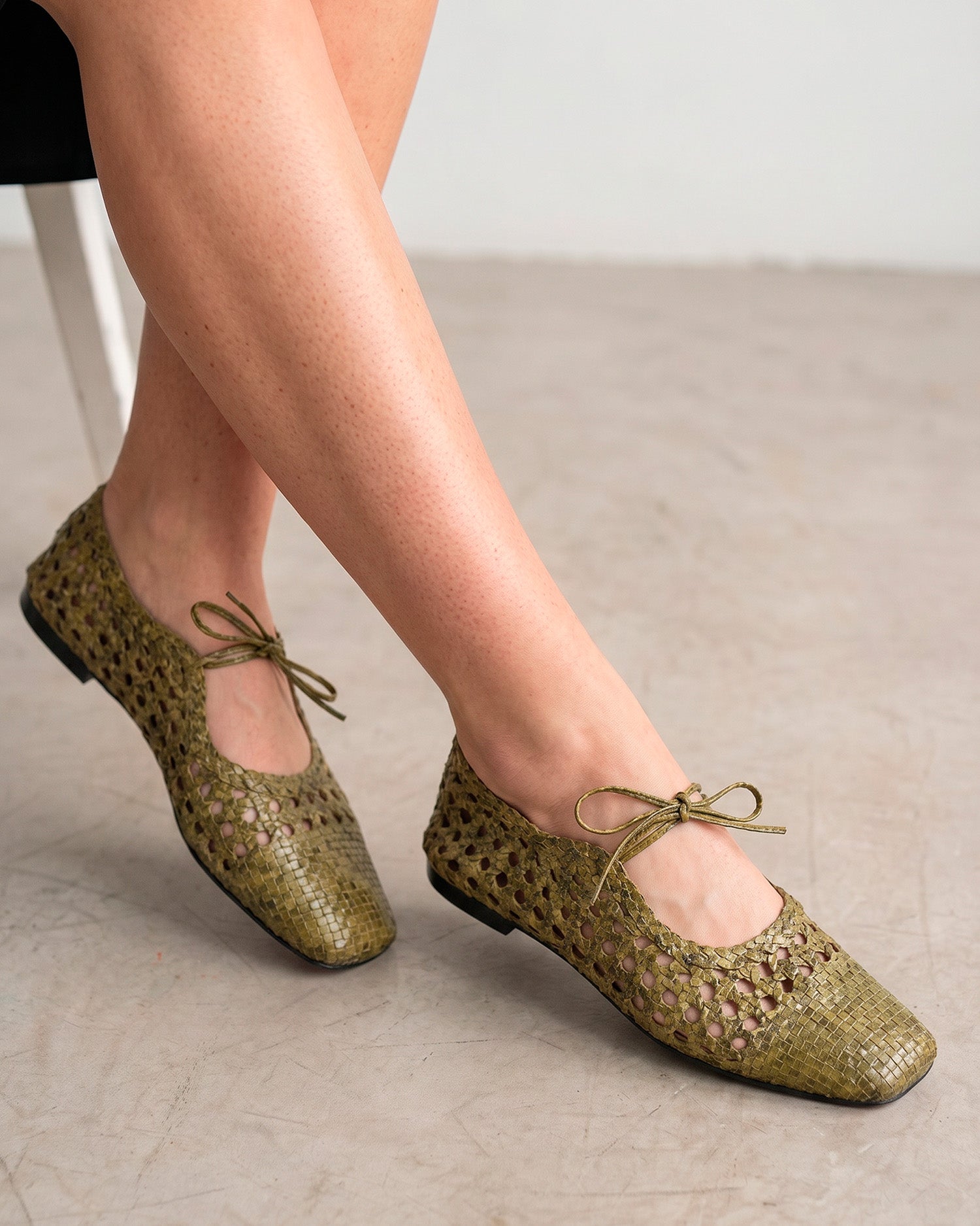 Ballerina piatta in rete colore kaki
