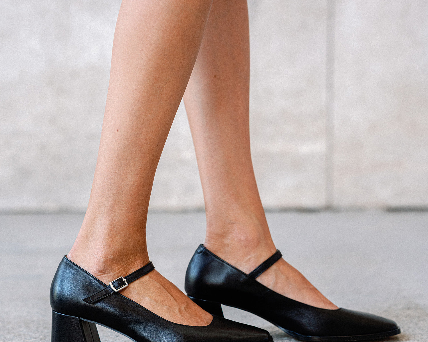 Mary Jane leather heels black – Andypola Mary Jane leather heels black – Andypola