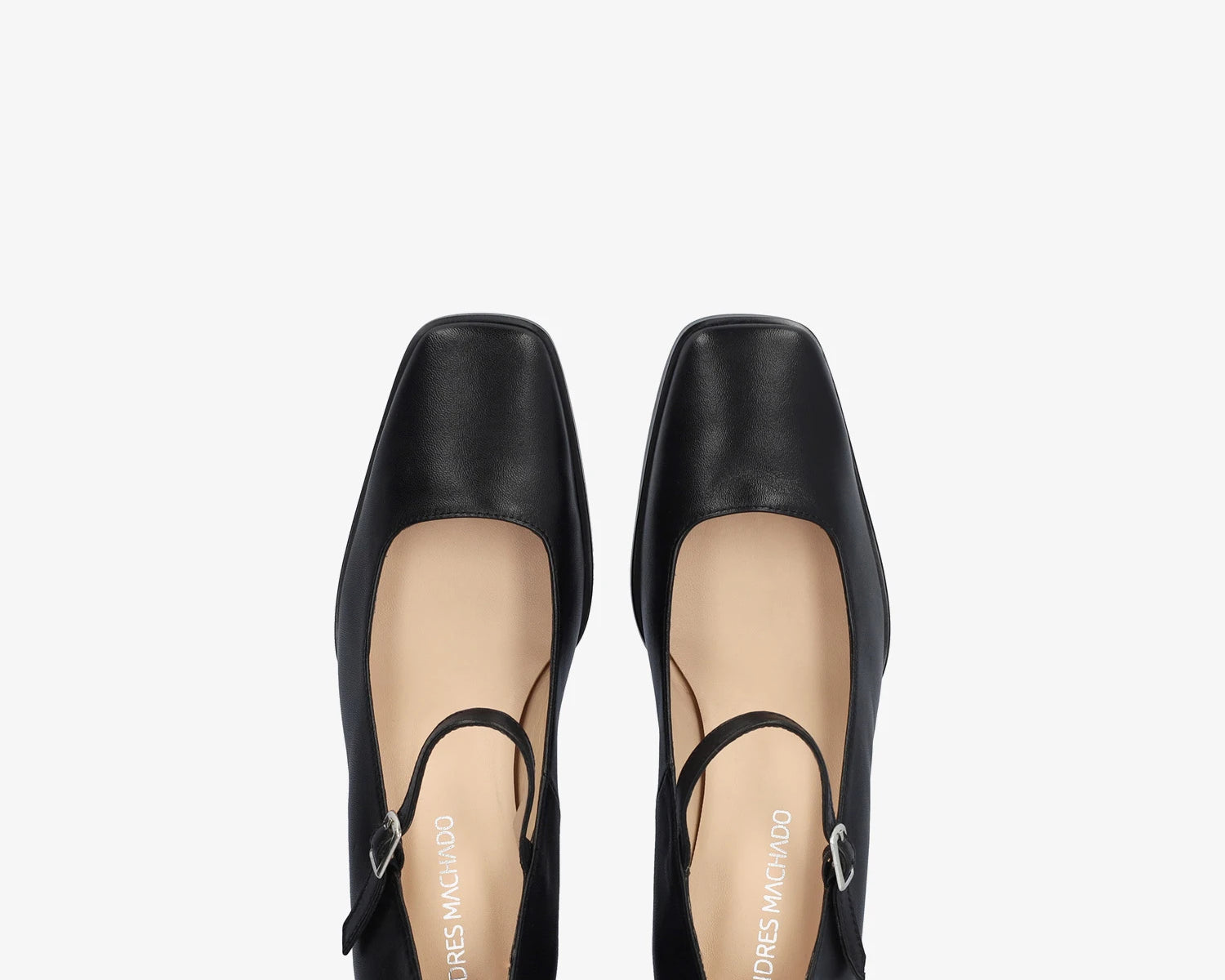 Salón Mary Jane con tacón de piel negro