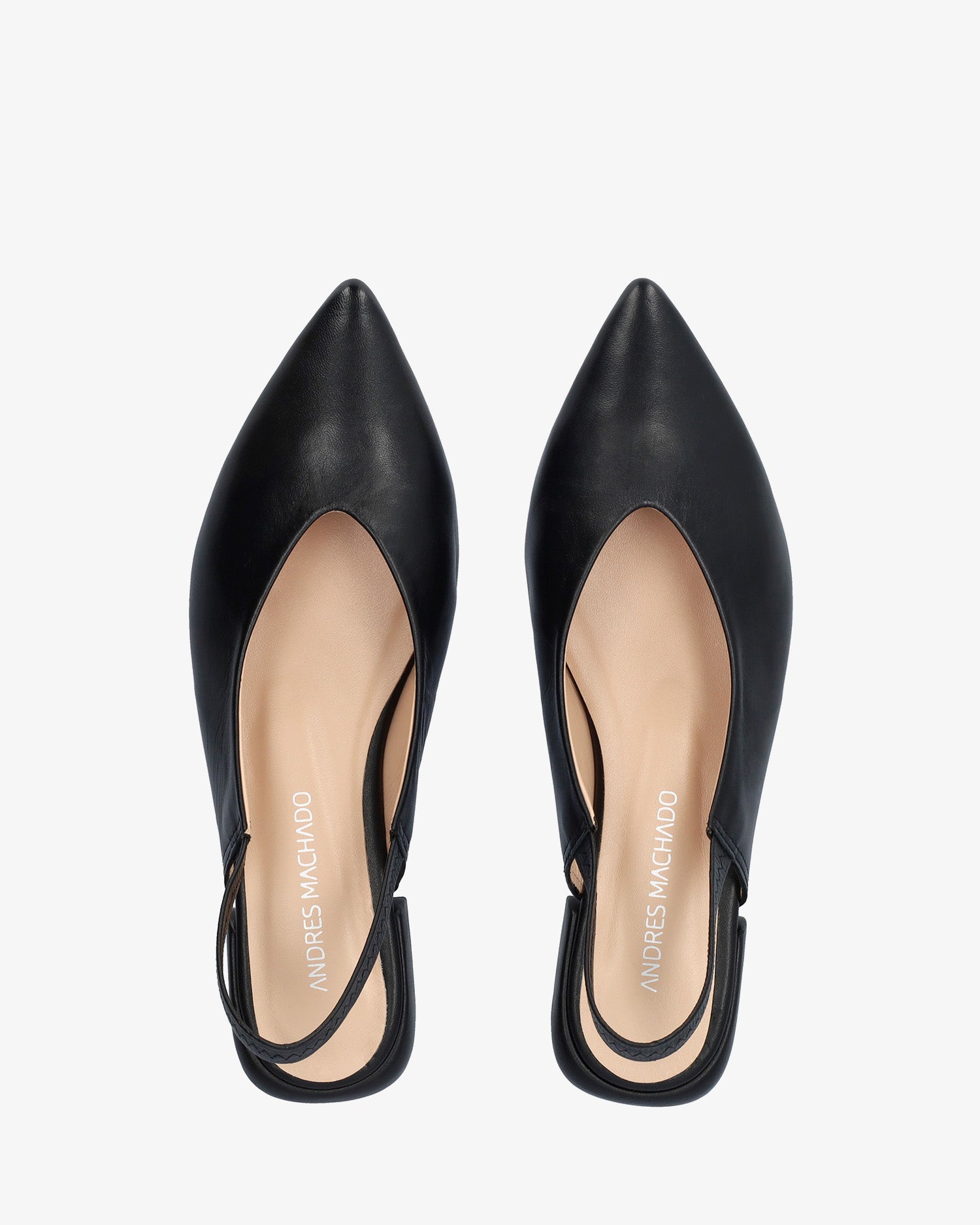 Flat slingback ballerina in black leather
