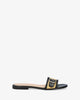Flat leather sandal in black

