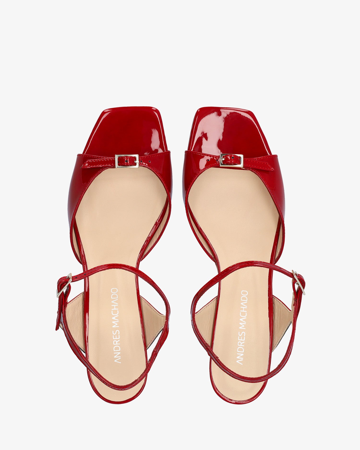 Sandalo in pelle verniciata bordeaux con tacco
