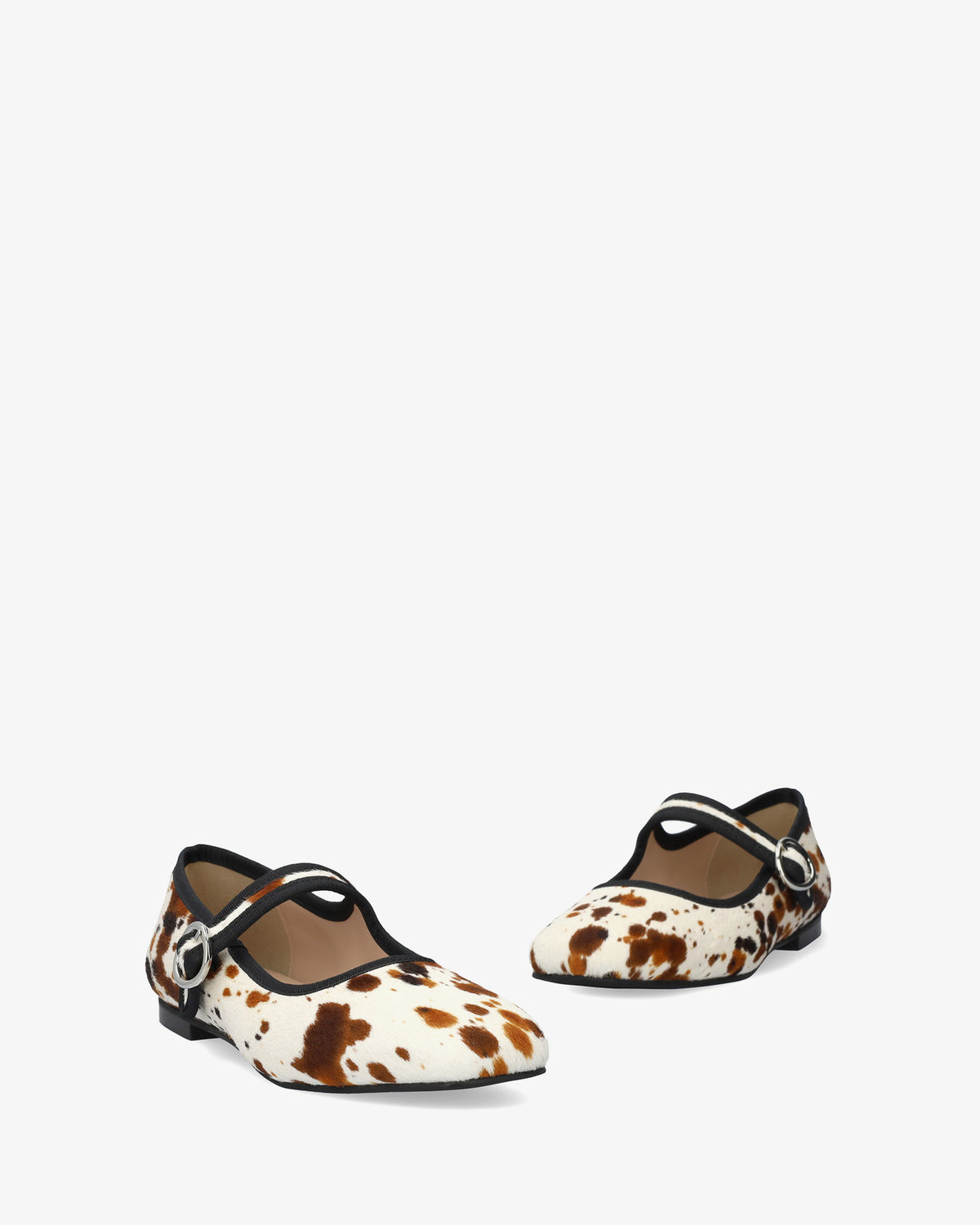 Sabrinas rasas em pele com estampado cowhide 