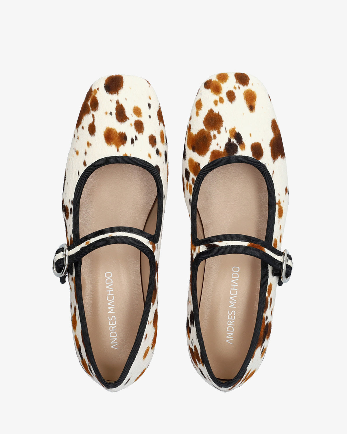 Sabrinas rasas em pele com estampado cowhide 