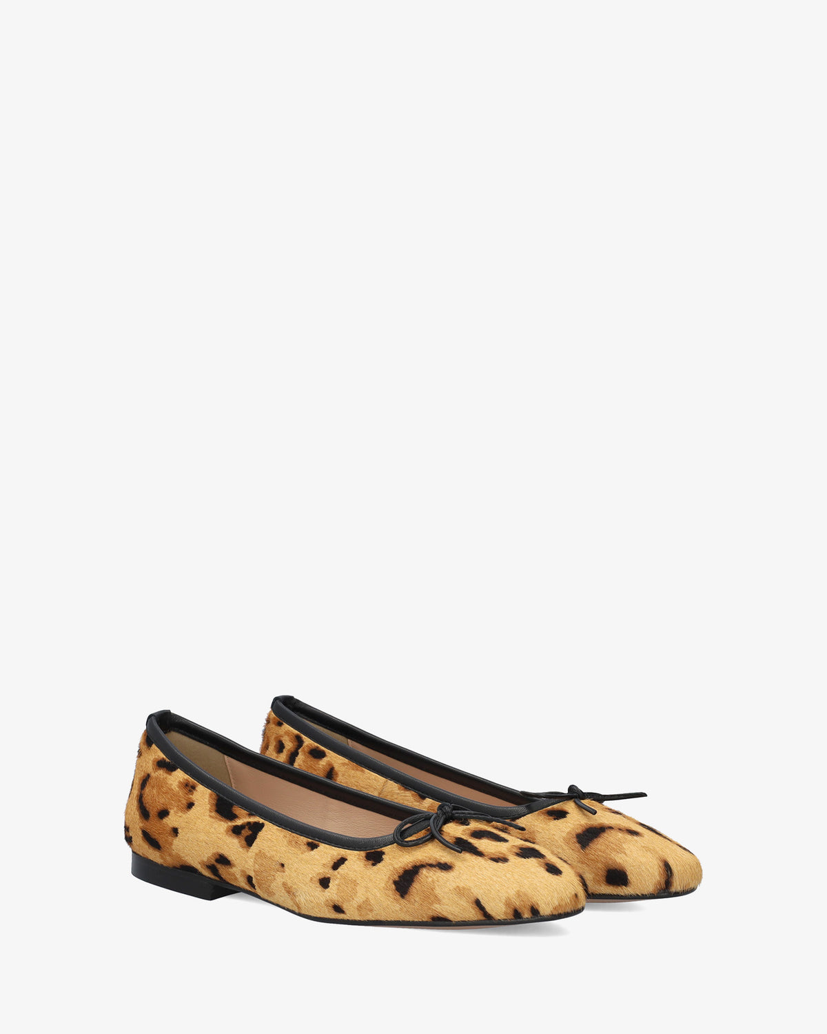 Sabrinas rasas em pele com estampado cheetah 